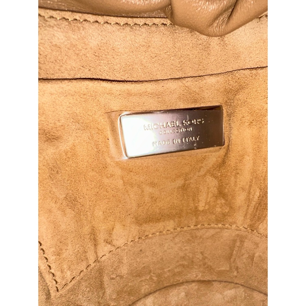 MICHAEL KORS COLLECTION Ischia Mini Leather and Fringe Bucket Bag Natural Peanut - Picture 9 of 14